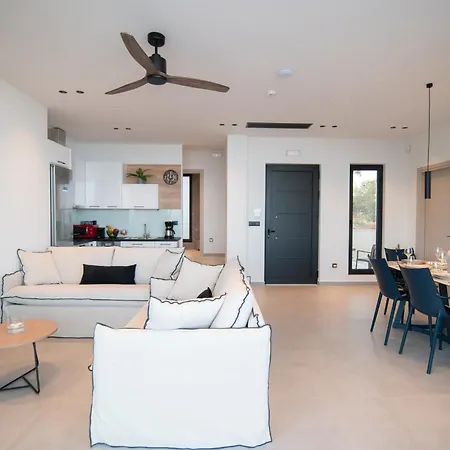 Вилла Eleage Katouna