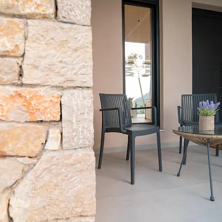 Eleage Villa