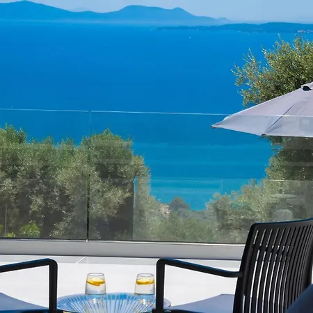 Eleage Villa