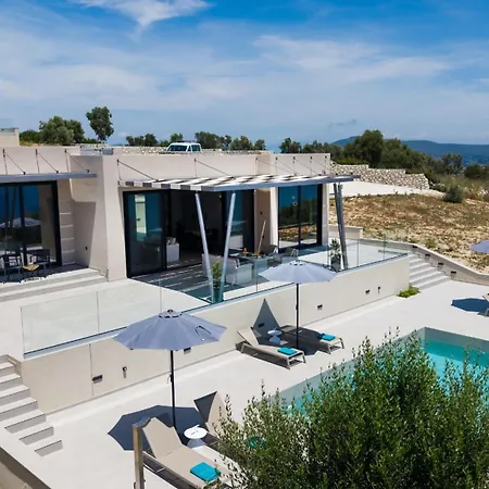 Eleage Villa